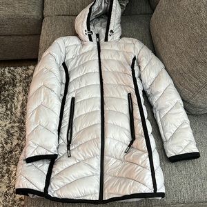Guess Puffer Jacket